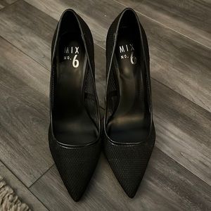 Black pump to party in…only worn a couple time. In great condition